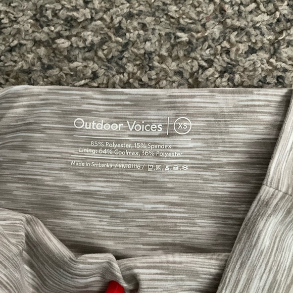 Outdoor Voices Biker Shorts - Picture 3 of 4